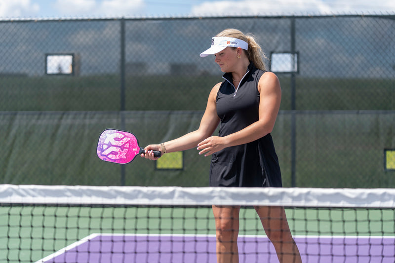 Maverick Pickleball Paddle pink in girls hand